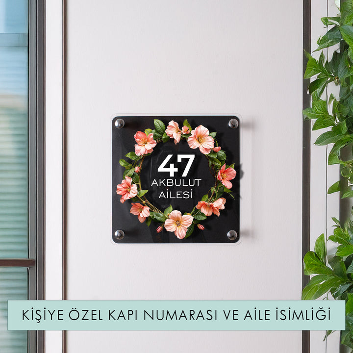 Kişiye Özel Çiçek Gül Desenli Aile İsimliği