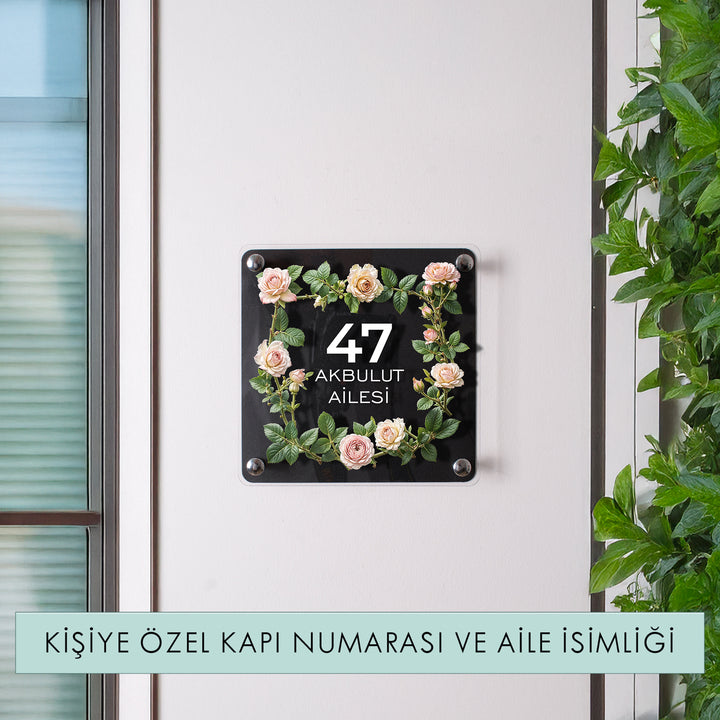 Kişiye Özel Gül Desenli Kapı Numarası ve Aile İsimliği