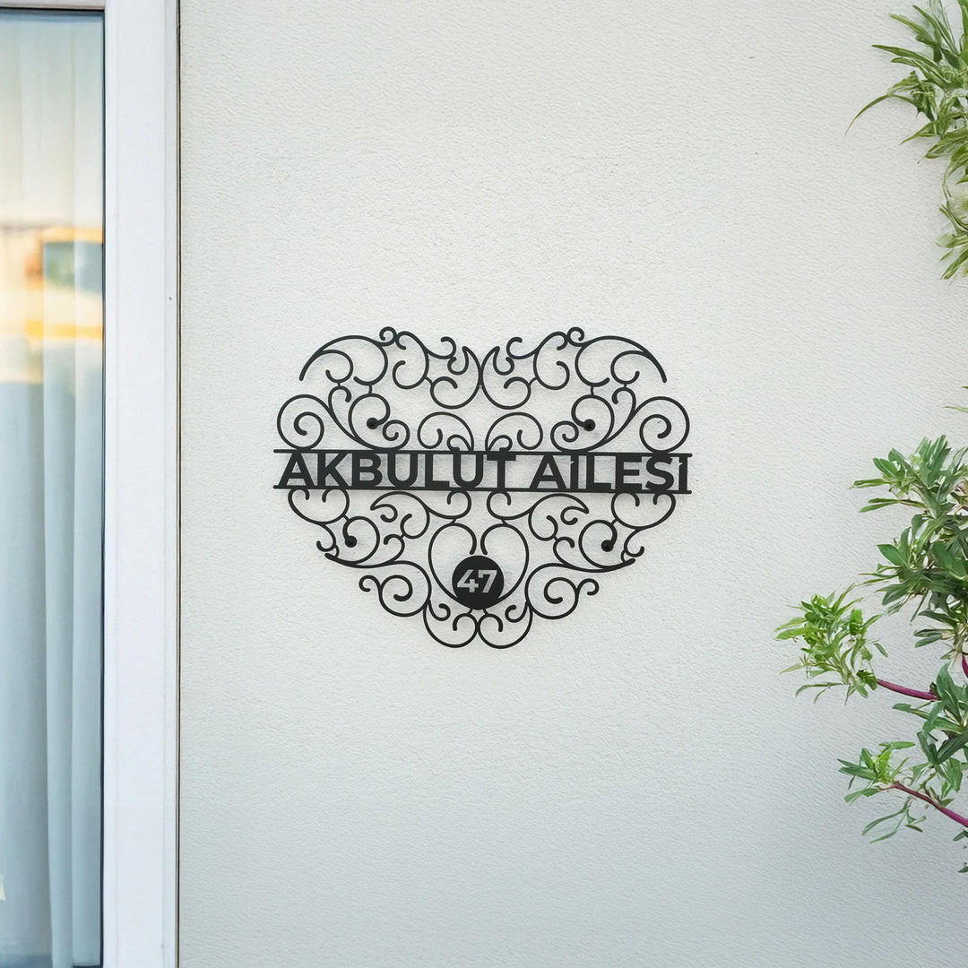 Kişiye Özel Vintage Lines Metal Aile İsimliği
