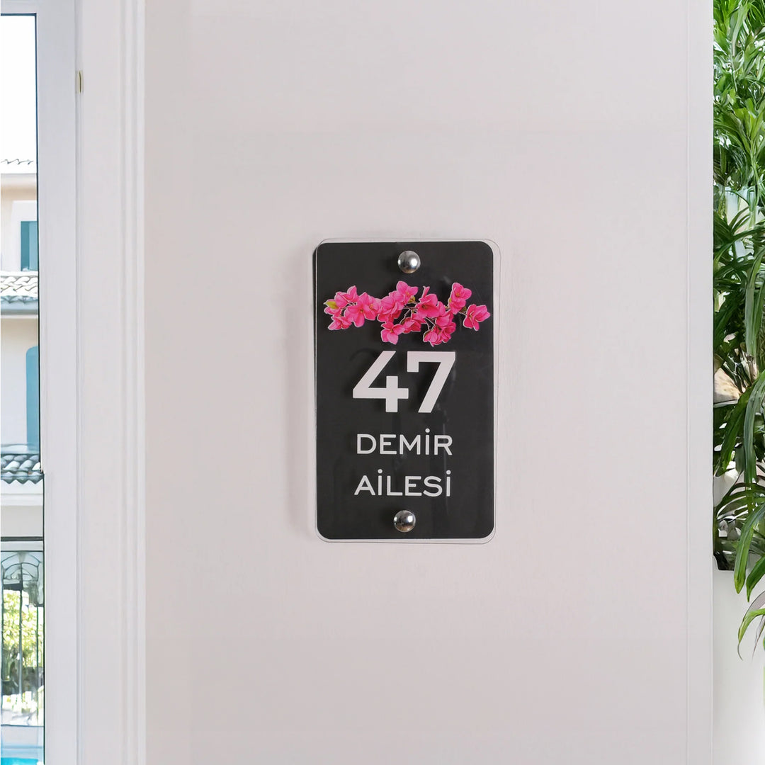 Kişiye Özel Şeffaf Pembe Çiçekli Kapı Numarası ve Aile İsimliği