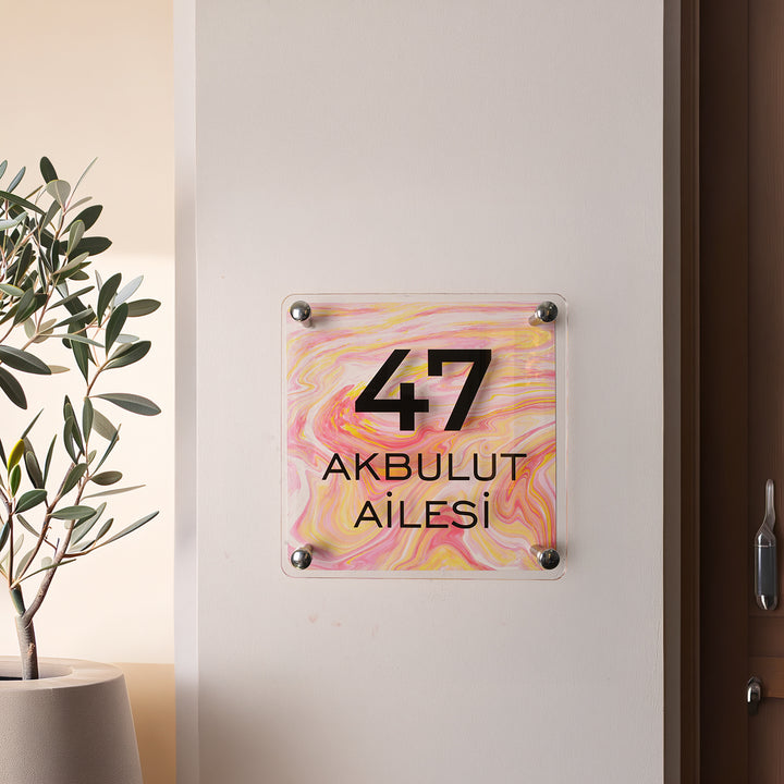 Pembe Ebru Desenli Kapı İsimliği