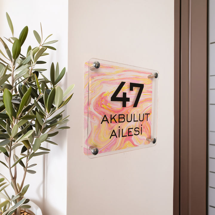 Pembe Ebru Desenli Kapı İsimliği