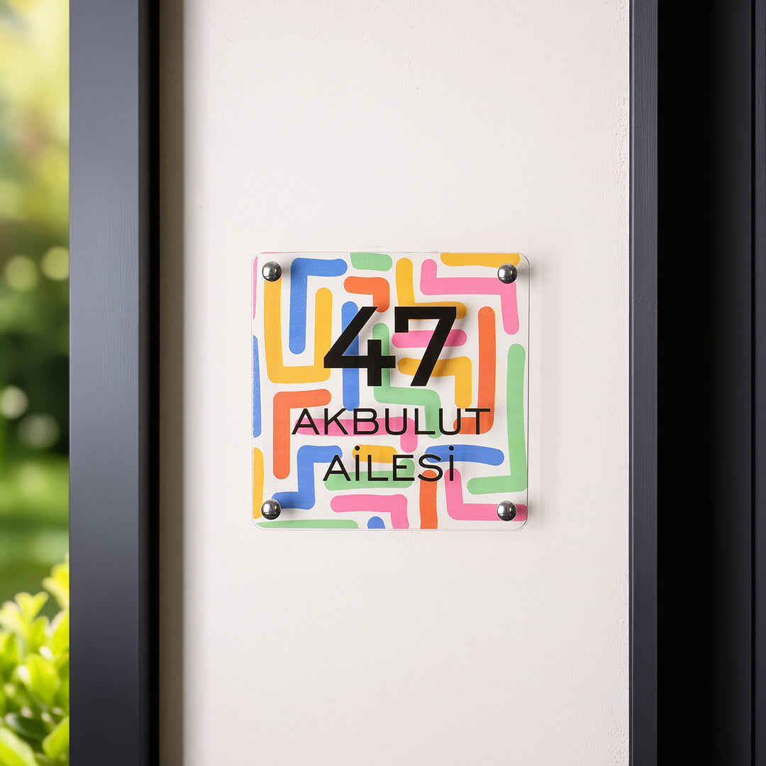Pop Art Çizgi Desenli Kapı İsimliği