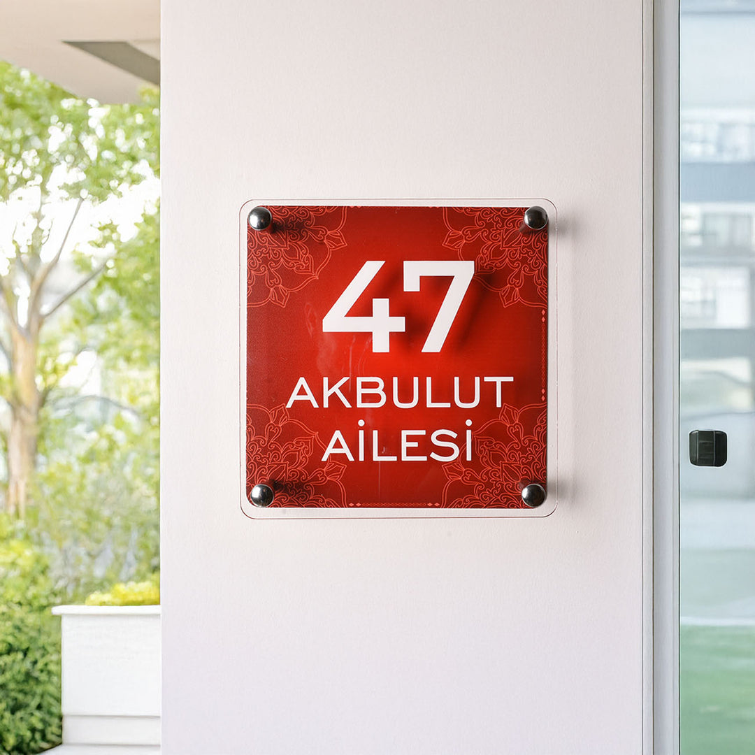 Ava Geleneksel Desenli Kapı İsimliği