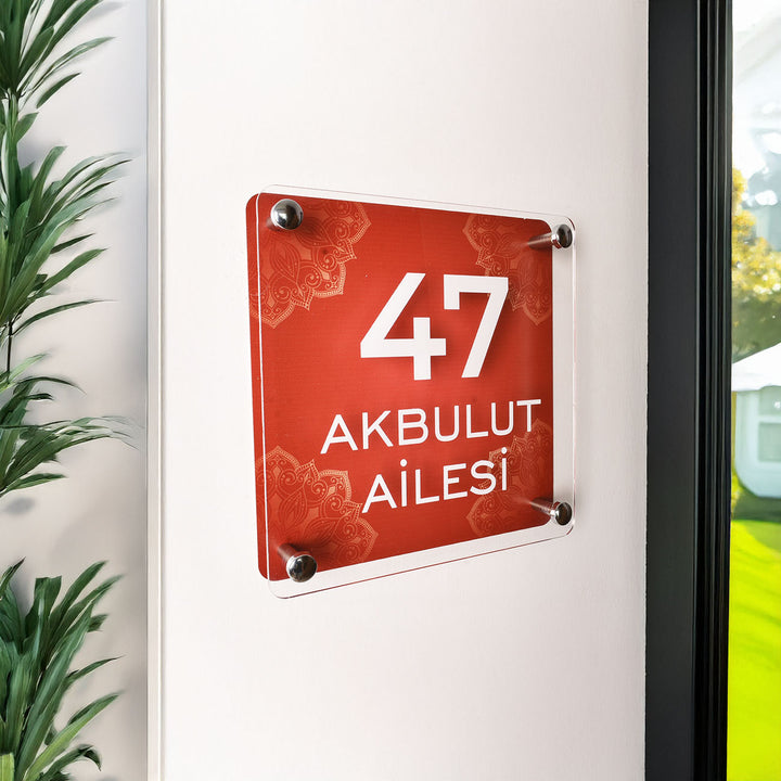 Laura Geleneksel Desenli Kapı İsimliği