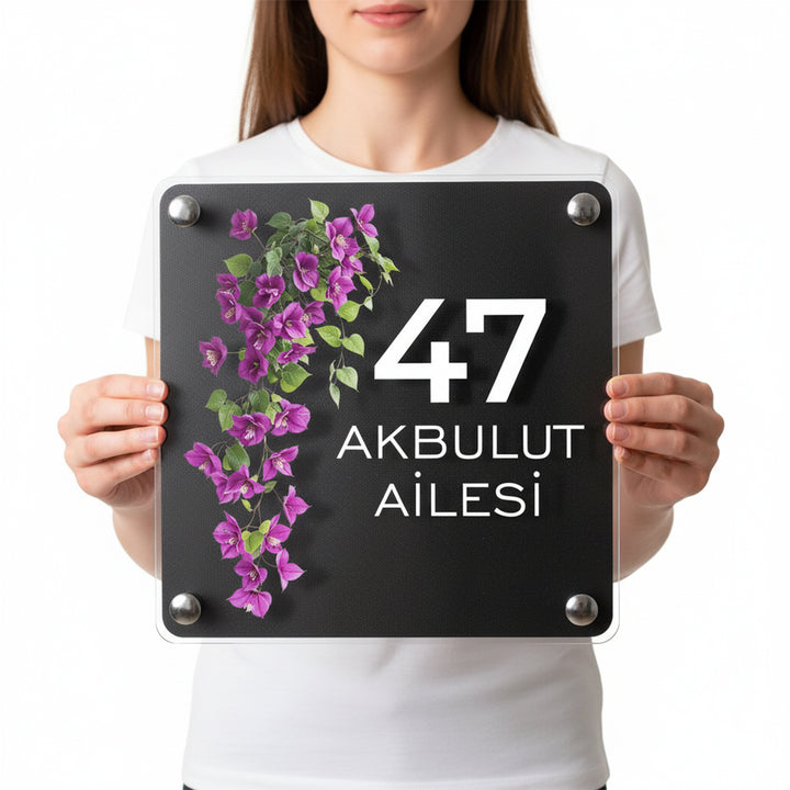 Kişiye Özel Mor Sarmaşık Çiçekli Kapı İsimliği