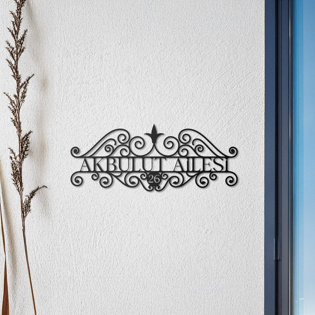 Kişiye Özel Vintage Lines Metal Kapı İsimliği