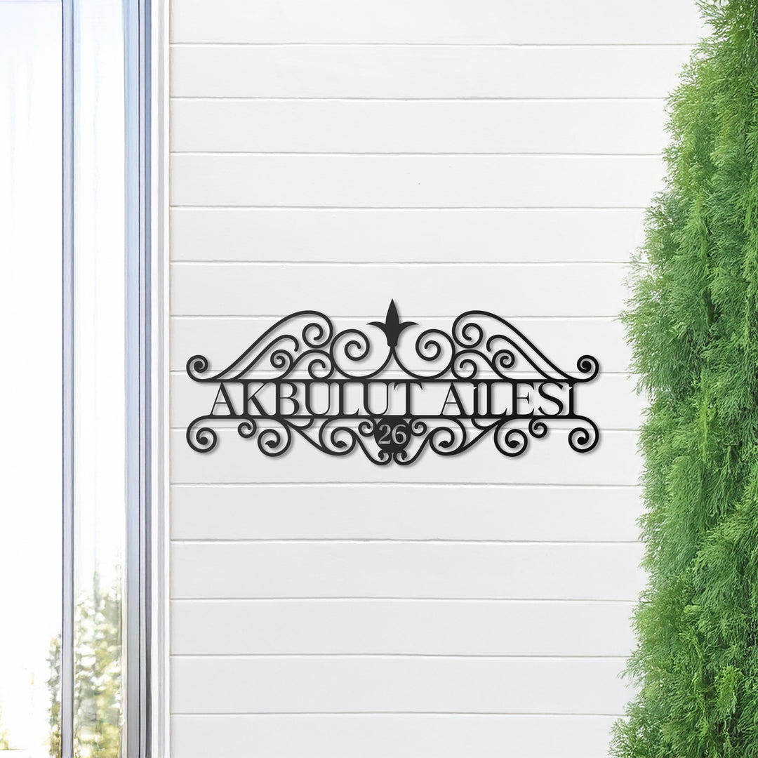 Kişiye Özel Vintage Lines Metal Kapı İsimliği