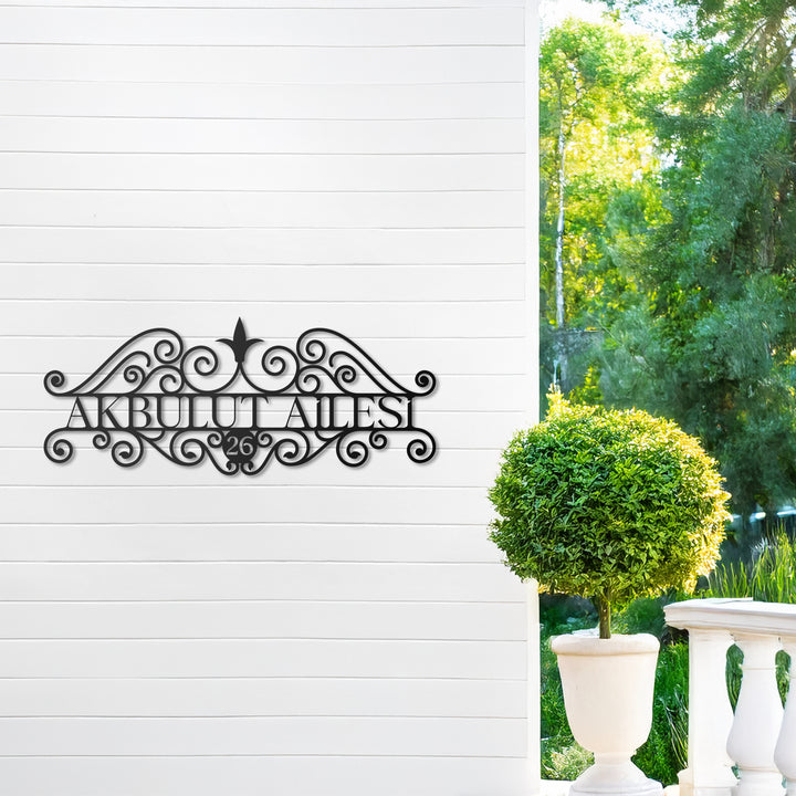 Kişiye Özel Vintage Lines Metal Kapı İsimliği