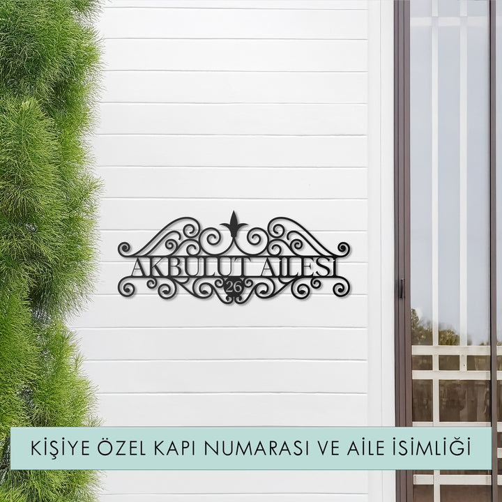 Kişiye Özel Vintage Lines Metal Kapı İsimliği