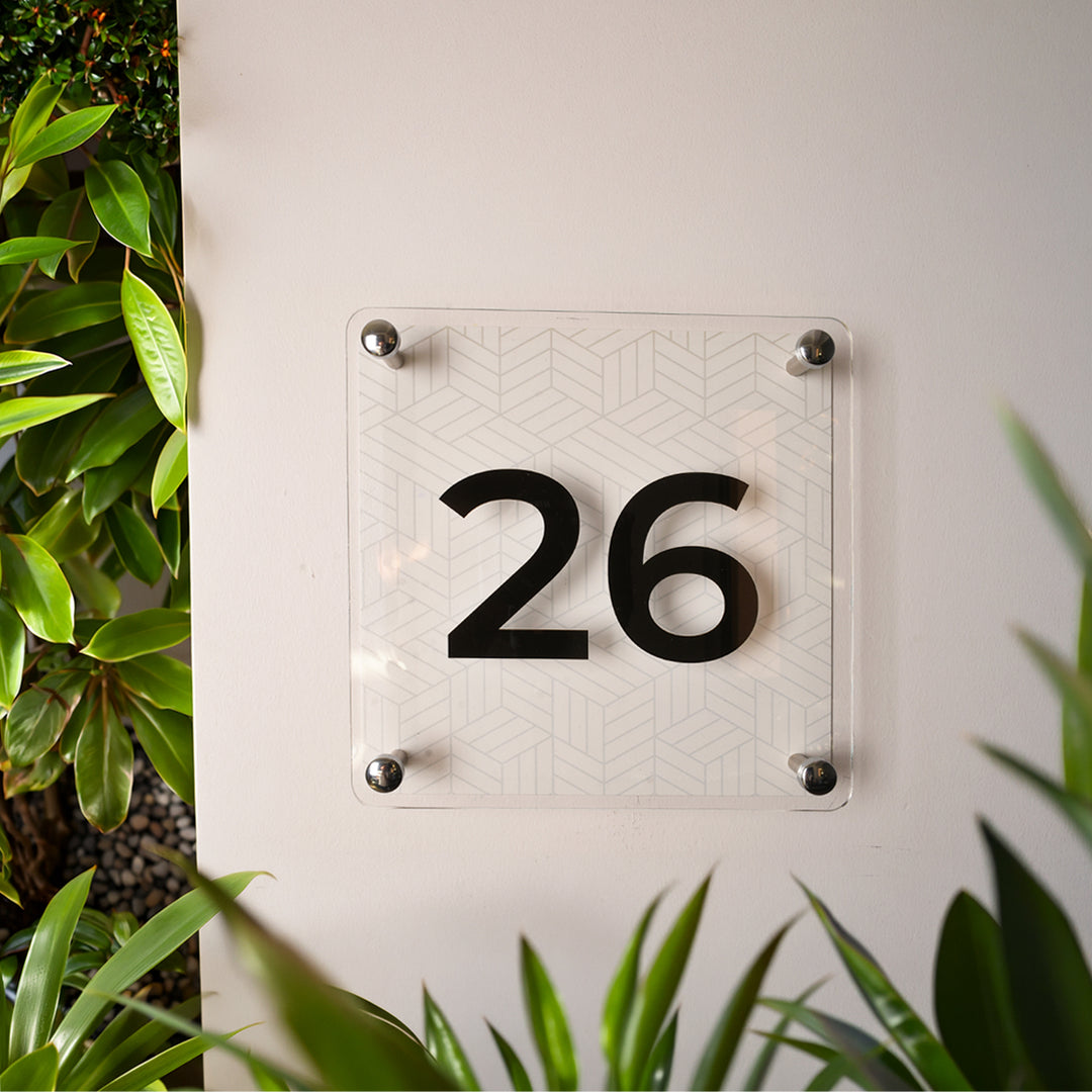 Geometrik Desenli Kapı İsimliği