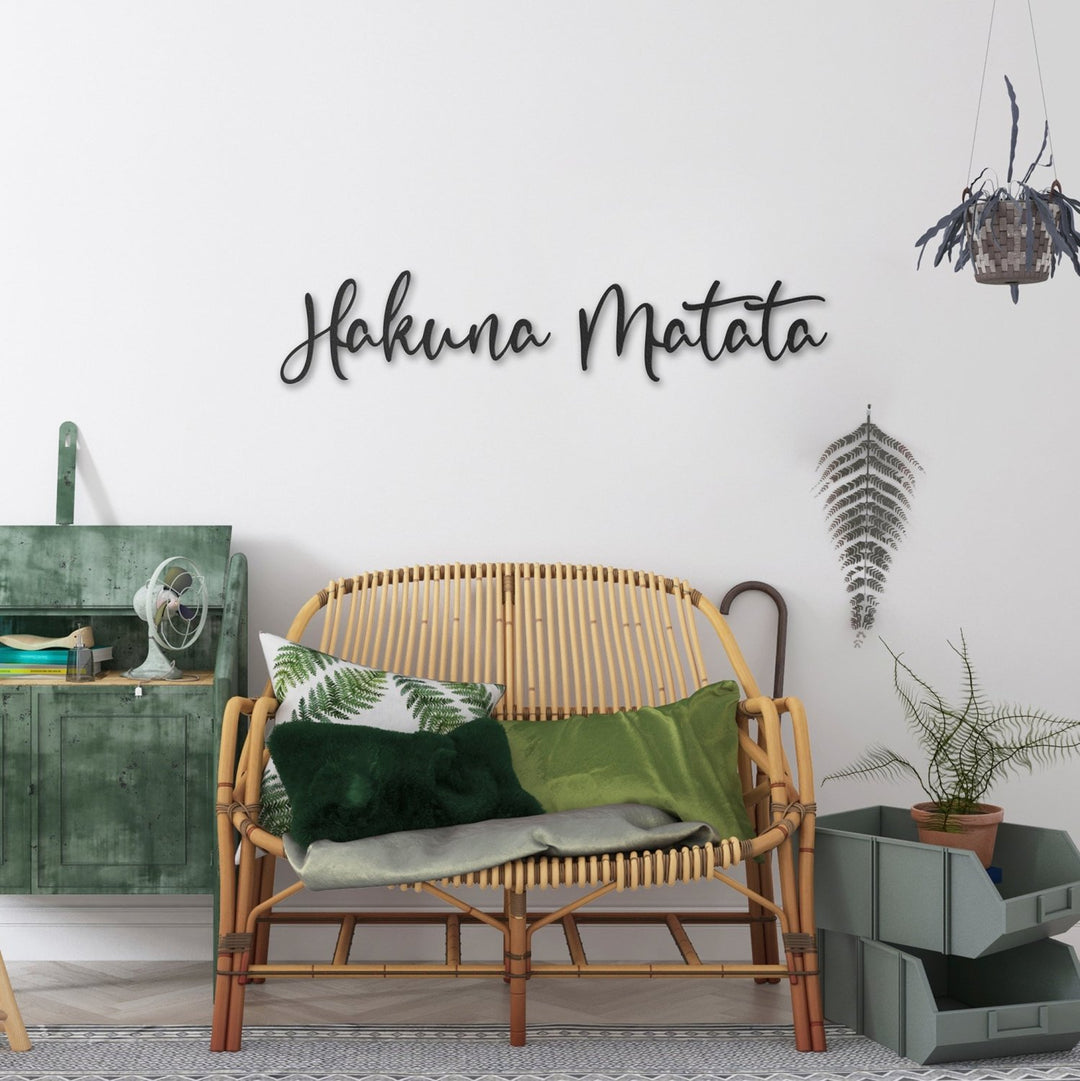 Hakuna Matata Metal Duvar Yazısı - morimora.com