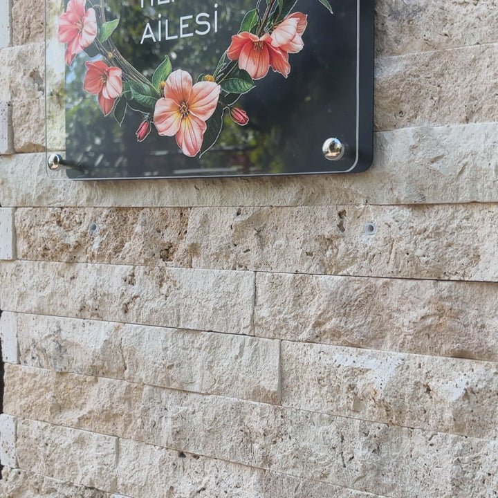 Kişiye Özel Çiçek Gül Desenli Aile İsimliği